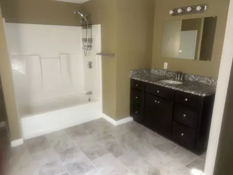 3 Julien Ave, Worcester, MA 01604 photo 4