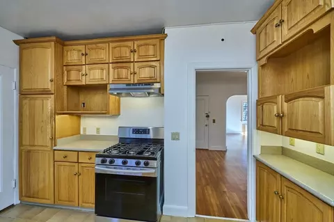 100 Sewall Ave #5, Brookline, MA 02446 photo 11