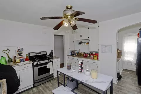 320 Oakland St, Springfield, MA 01108 photo 5