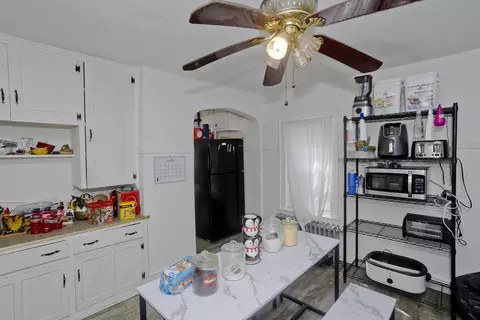 320 Oakland St, Springfield, MA 01108 photo 6