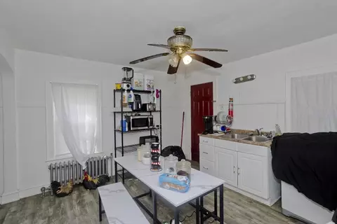 320 Oakland St, Springfield, MA 01108 photo 4