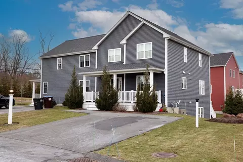 3 Old Field Way #3, Lakeville, MA 02347