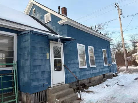 150 E Main St, Orange, MA 01364 photo 4