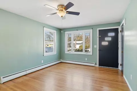 55 Gardens Dr, Springfield, MA 01119 photo 5
