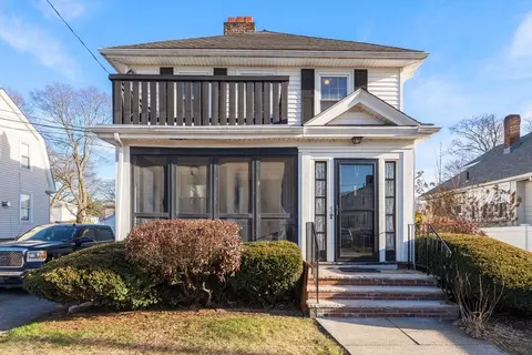 48 Clifford St, Boston, MA 02136