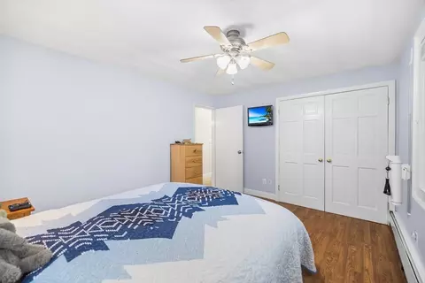 Bedroom - 13 Edith Rd, Framingham, MA 01701 photo 4 of 5