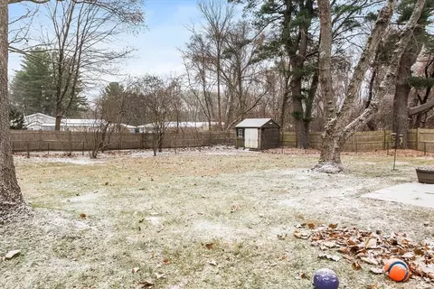 Exterior - 13 Edith Rd, Framingham, MA 01701 photo 7 of 10