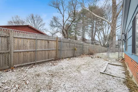 Exterior - 13 Edith Rd, Framingham, MA 01701 photo 8 of 10