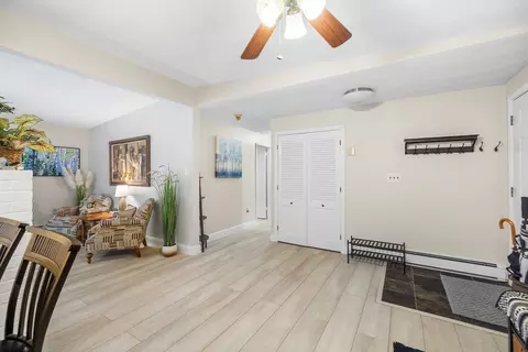 Entry Way - 13 Edith Rd, Framingham, MA 01701 photo 3 of 4
