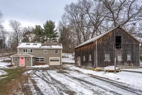163 Prospect St Ext, Westfield, MA 01085