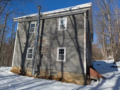 171 Prospect, Chester, MA 01011