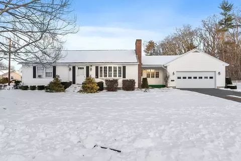 31 Locke Ave, Athol, MA 01331