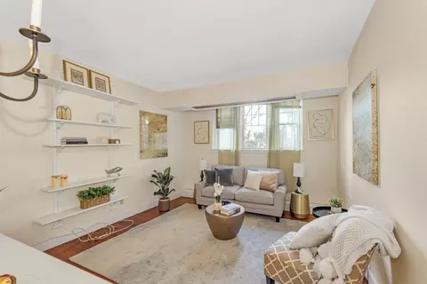 48 Robinwood Ave #W2, Boston, MA 02130