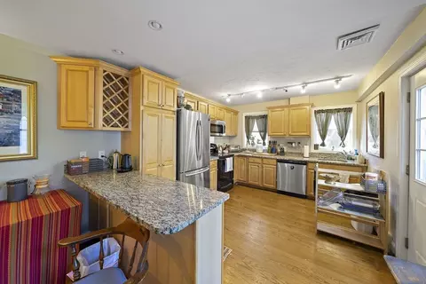 69-71 Pond St, Canton, MA 02021 photo 6