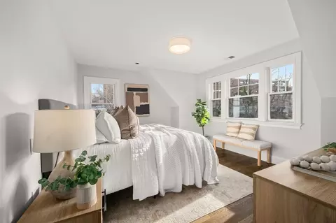 209 High St, Brookline, MA 02445 photo 6