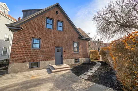 209 High St, Brookline, MA 02445 photo 35