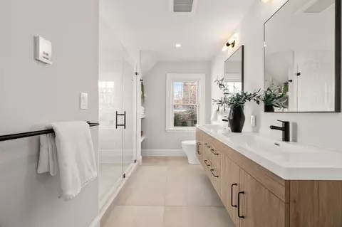 209 High St, Brookline, MA 02445 photo 7
