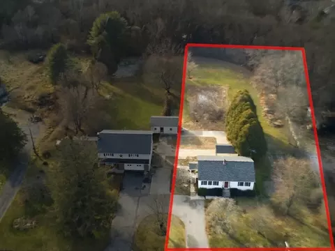 185 Elm St, Blackstone, MA 01504