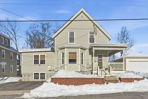 52 Church St, Gardner, MA 01440