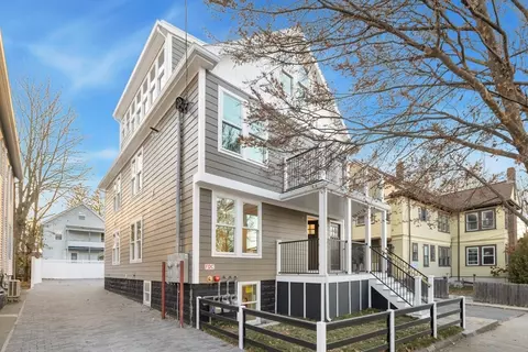 155 A Boston Ave #2, Somerville, MA 02144