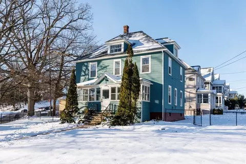 141 Saint Jerome Ave, Holyoke, MA 01040