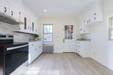 271 King St, Raynham, MA 02767 photo 11