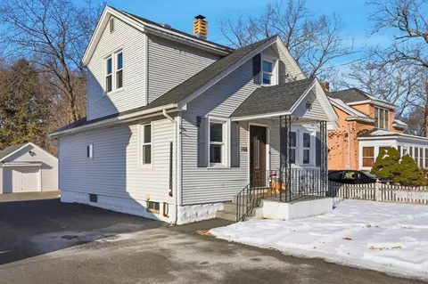 108 Franklin St, Agawam, MA 01030