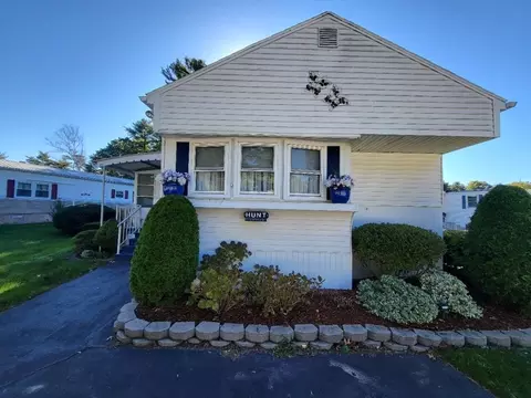1 Ferndale Dr, Halifax, MA 02338