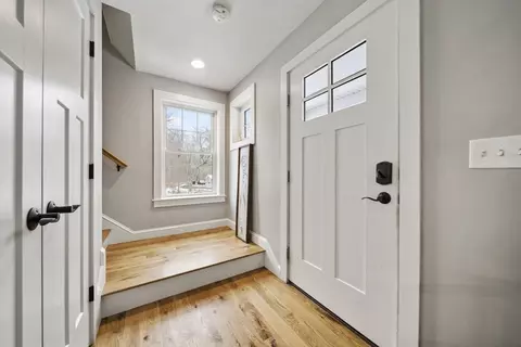 2 Mapleton Rd, Merrimac, MA 01860 photo 4