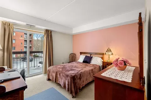 159 Main St #12B, Stoneham, MA 02180 photo 16