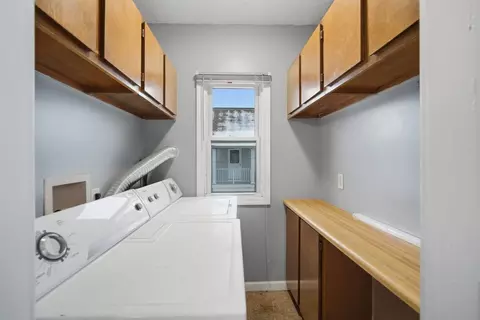 882-884 Liberty St, Springfield, MA 01104 photo 7