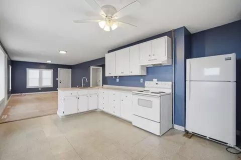 882-884 Liberty St, Springfield, MA 01104 photo 21
