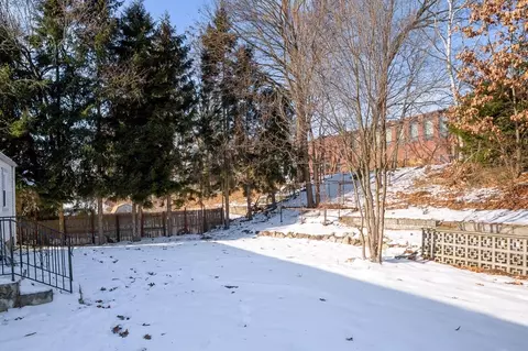32 Debra Dr, Chicopee, MA 01020 photo 23