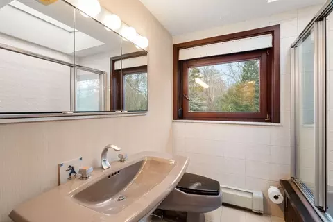 21 Knight Rd, Framingham, MA 01701 photo 11
