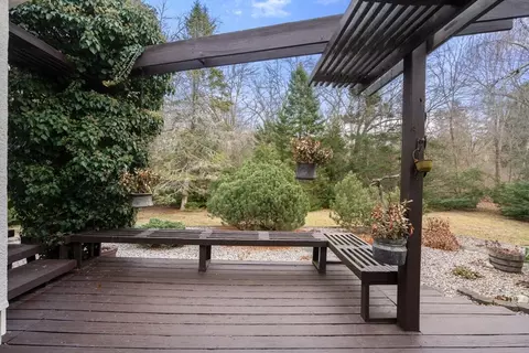 21 Knight Rd, Framingham, MA 01701 photo 17