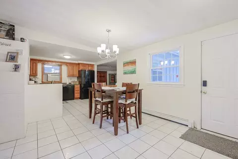 11 Edith Rd, Framingham, MA 01701 photo 4