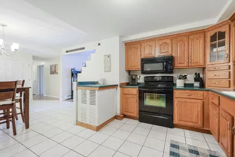 11 Edith Rd, Framingham, MA 01701 photo 7