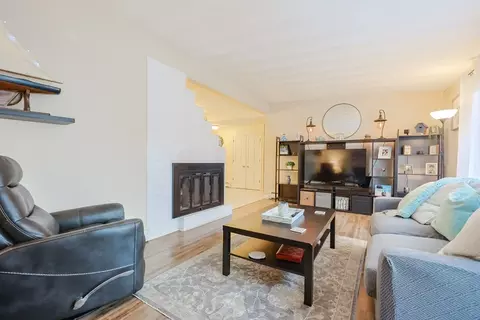 11 Edith Rd, Framingham, MA 01701 photo 14
