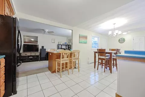 11 Edith Rd, Framingham, MA 01701 photo 9