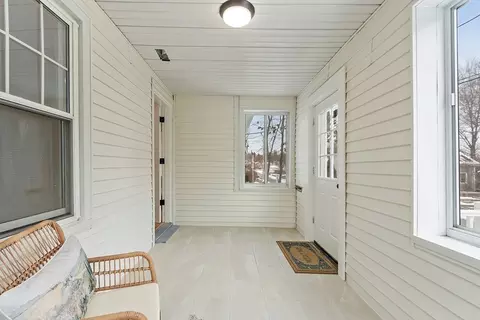42 N Worcester Ave, Worcester, MA 01606 photo 23
