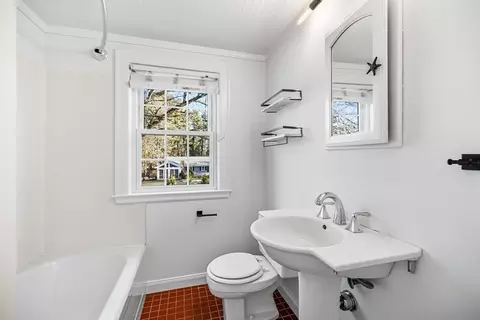 337 Edgell Rd, Framingham, MA 01701 photo 23