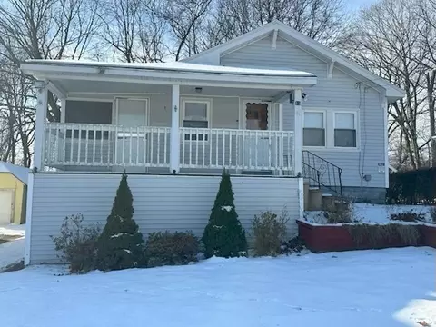 15 Wayside Rd, Worcester, MA 01605