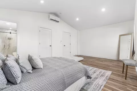 Bedroom - 43 High St #B, Gloucester, MA 01930 photo 4 of 4