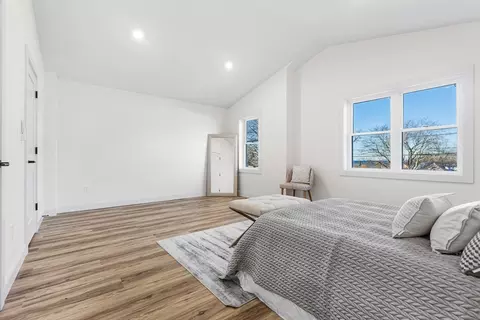 Bedroom - 43 High St #B, Gloucester, MA 01930 photo 3 of 4