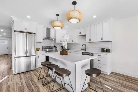 Kitchen - 43 High St #B, Gloucester, MA 01930 photo 3 of 4