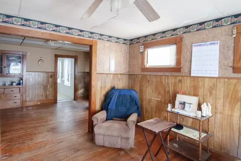 Living - 39-41 Malden St, Springfield, MA 01108 photo 1 of 2