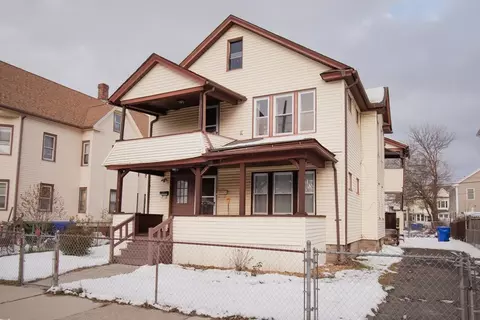39-41 Malden St, Springfield, MA 01108