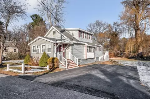 3 Clark Ter, Wilmington, MA 01887