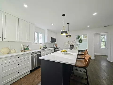 59 Turnpike St, Canton, MA 02021 photo 6