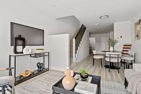 602 Canterbury #U1, Roslindale, MA 02131